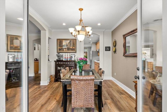 598 Almondcrest St, Oakdale, CA 95361