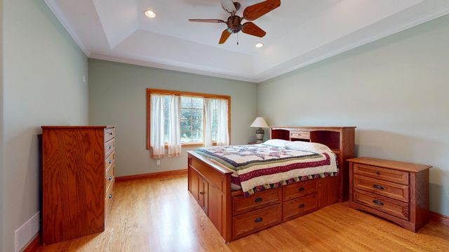 2449 Sand Trap Lane SE, Rochester, MN 55904