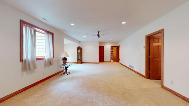 2449 Sand Trap Lane SE, Rochester, MN 55904