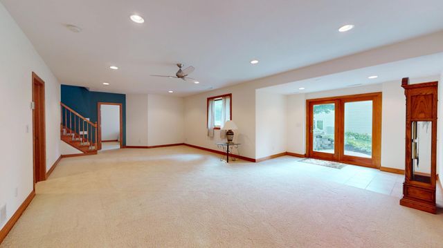 2449 Sand Trap Lane SE, Rochester, MN 55904
