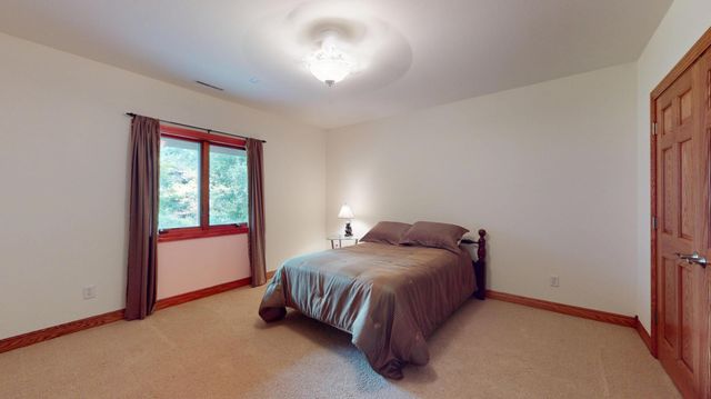 2449 Sand Trap Lane SE, Rochester, MN 55904