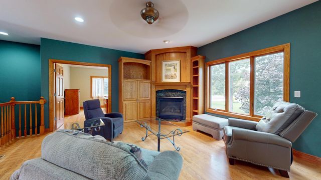 2449 Sand Trap Lane SE, Rochester, MN 55904