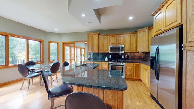 2449 Sand Trap Lane SE, Rochester, MN 55904