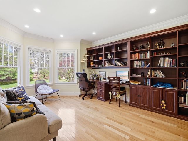 50 Yorkshire Rd, Dover, MA 02030