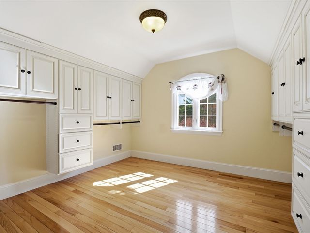 50 Yorkshire Rd, Dover, MA 02030