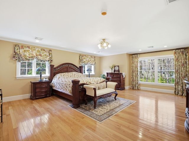 50 Yorkshire Rd, Dover, MA 02030