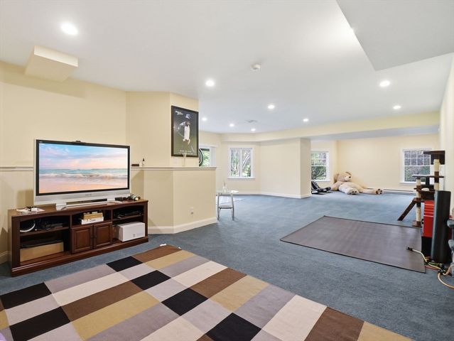 50 Yorkshire Rd, Dover, MA 02030