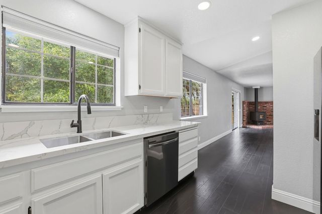 3427 Excalibar Rd, Placerville, CA 95667