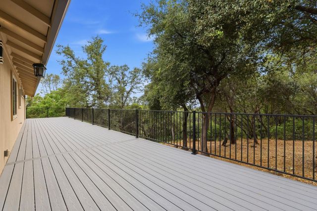 3427 Excalibar Rd, Placerville, CA 95667