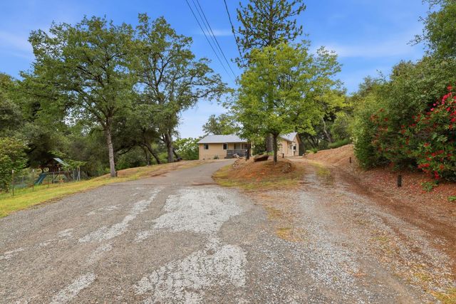 3427 Excalibar Rd, Placerville, CA 95667