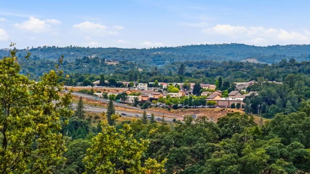 3427 Excalibar Rd, Placerville, CA 95667