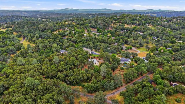 3427 Excalibar Rd, Placerville, CA 95667