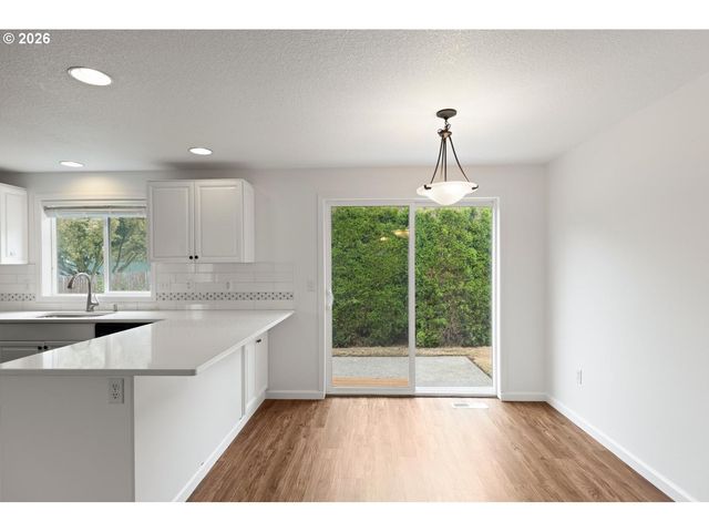 16802 Ne 31ST Way, Vancouver, WA 98682