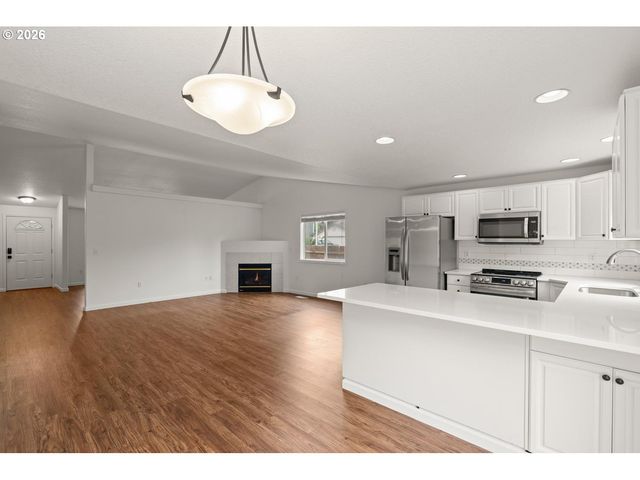 16802 Ne 31ST Way, Vancouver, WA 98682