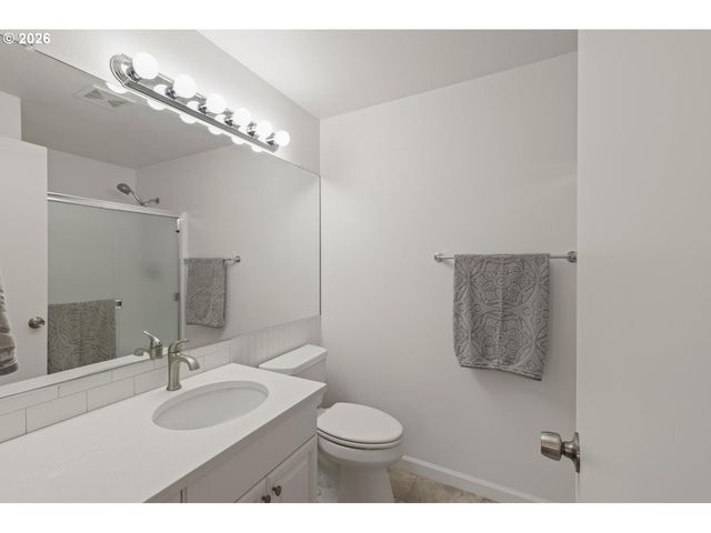 16802 Ne 31ST Way, Vancouver, WA 98682