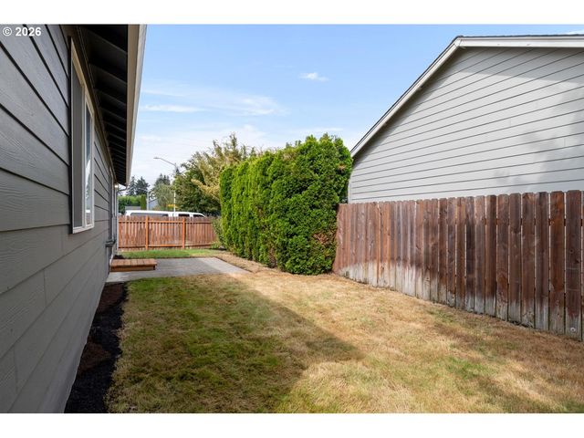 16802 Ne 31ST Way, Vancouver, WA 98682