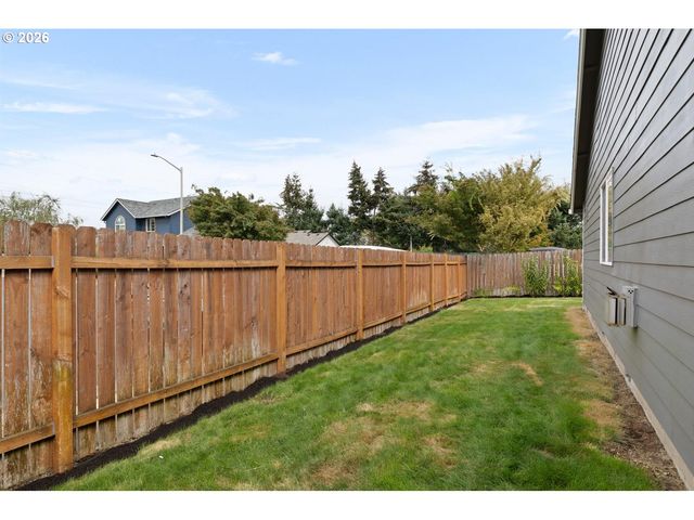 16802 Ne 31ST Way, Vancouver, WA 98682