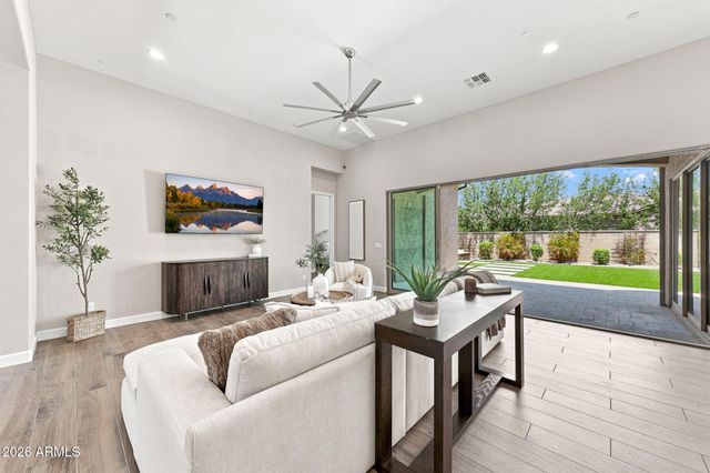 12196 E CLINTON Street, Scottsdale, AZ 85259