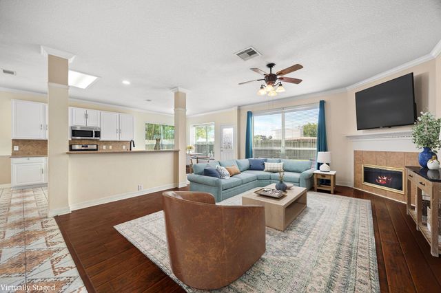 19843 Youpon Leaf Way, Houston, TX 77084