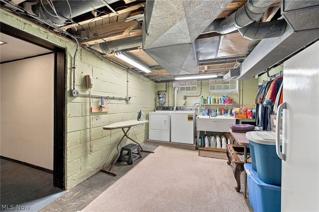 24231 Yosemite Drive, Euclid, OH 44117