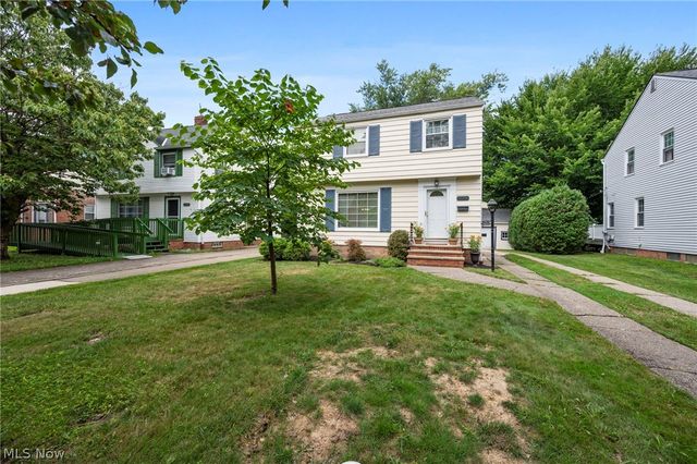 24231 Yosemite Drive, Euclid, OH 44117