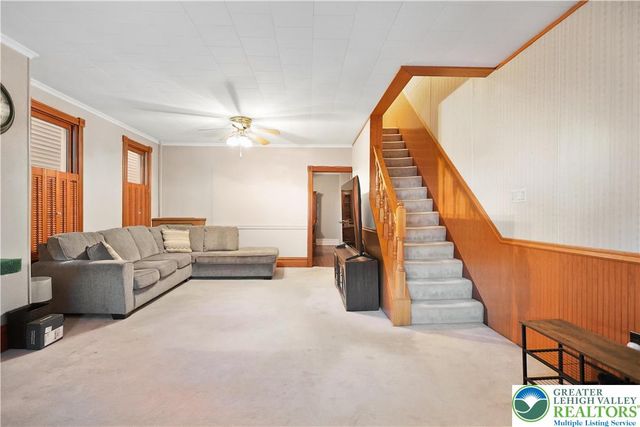 728 Broad Street, Tamaqua Boro, PA 18252