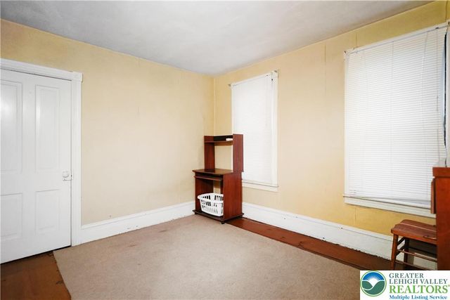 728 Broad Street, Tamaqua Boro, PA 18252