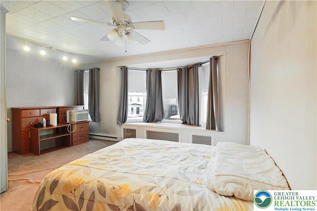 728 Broad Street, Tamaqua Boro, PA 18252