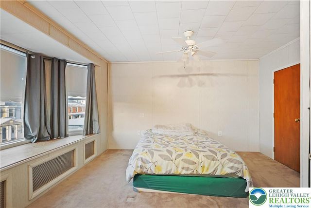 728 Broad Street, Tamaqua Boro, PA 18252