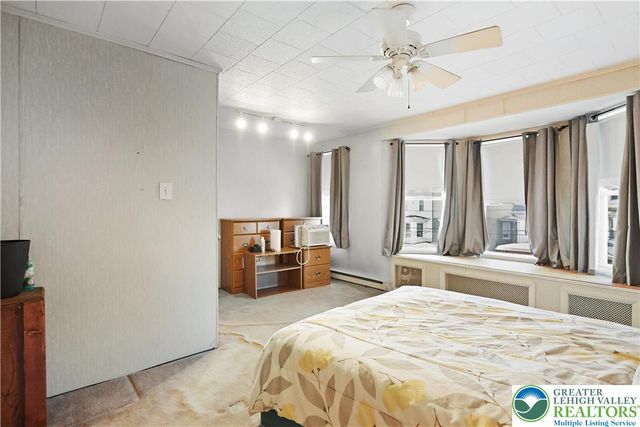 728 Broad Street, Tamaqua Boro, PA 18252