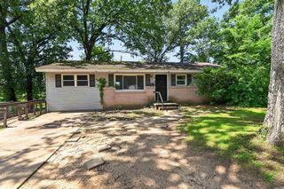 37 Clifton Drive, Little Rock, AR 72209