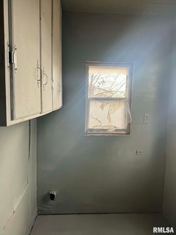 205 2ND Street, South Pekin, IL 61564