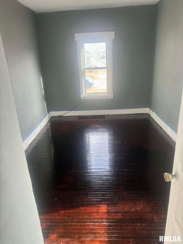 205 2ND Street, South Pekin, IL 61564