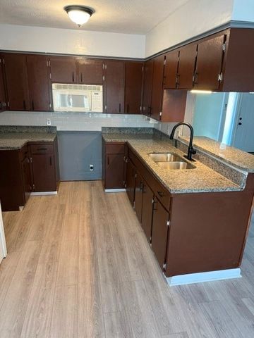 4117 Kingston Dr, Corpus Christi, TX 78411