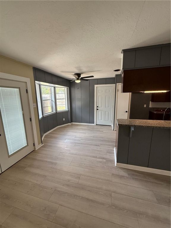 4117 Kingston Dr, Corpus Christi, TX 78411 — photo 3