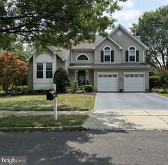 11 MARJORIE WAY, Hamilton, NJ 08690