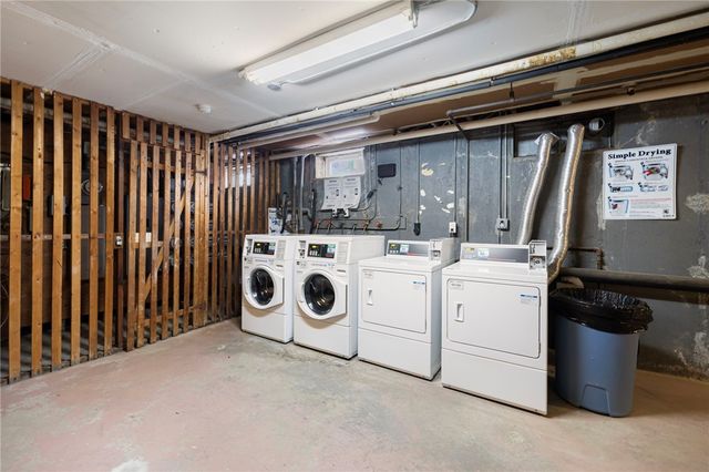 70 Carroll Avenue 1009, Newport, RI 02840