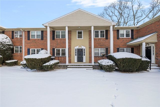 70 Carroll Avenue 1009, Newport, RI 02840