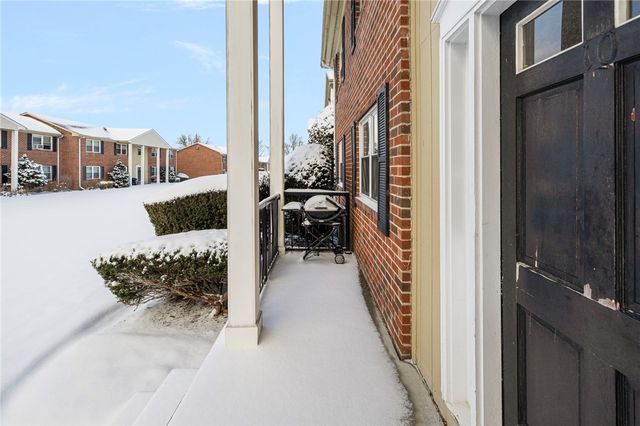 70 Carroll Avenue 1009, Newport, RI 02840