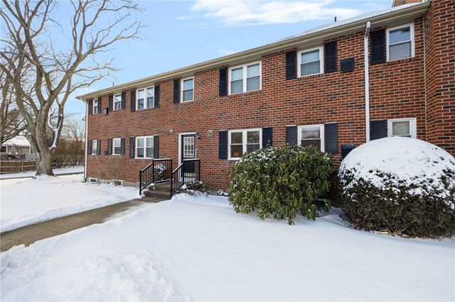 70 Carroll Avenue 1009, Newport, RI 02840