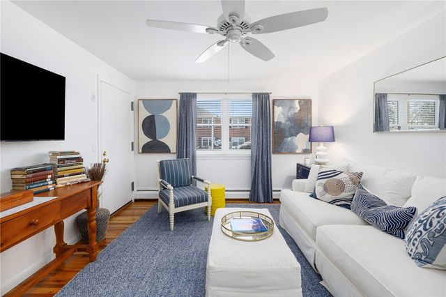 70 Carroll Avenue 1009, Newport, RI 02840