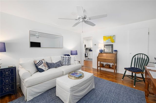 70 Carroll Avenue 1009, Newport, RI 02840