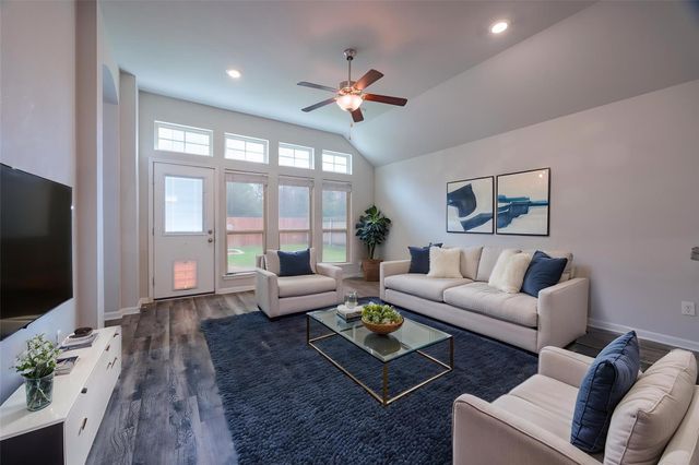 138 Emery Oak Way, Huntsville, TX 77320