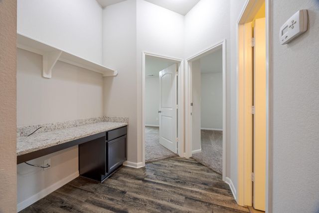 138 Emery Oak Way, Huntsville, TX 77320