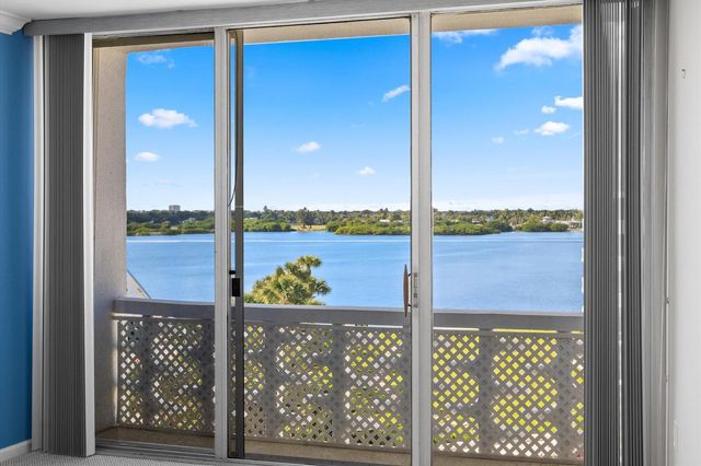 2760 S Ocean Boulevard 517, Palm Beach, FL 33480