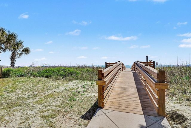 311 71st Ave N Apt 1C, Myrtle Beach, SC 29572