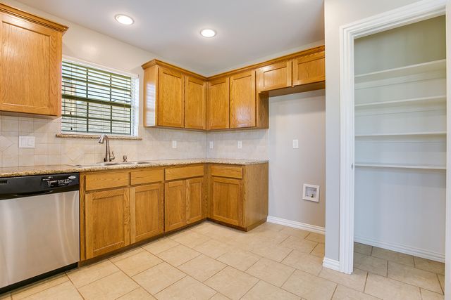 5717 Coral Way, San Angelo, TX 76904