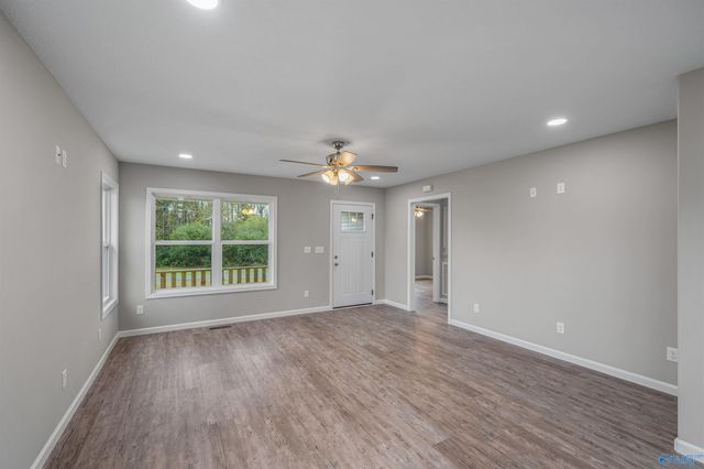 92 Mccurdy Drive, Henagar, AL 35978