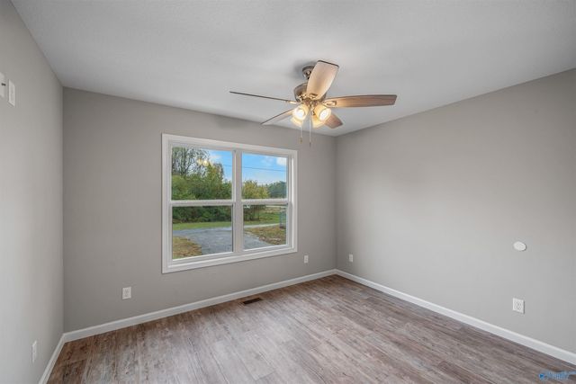 92 Mccurdy Drive, Henagar, AL 35978