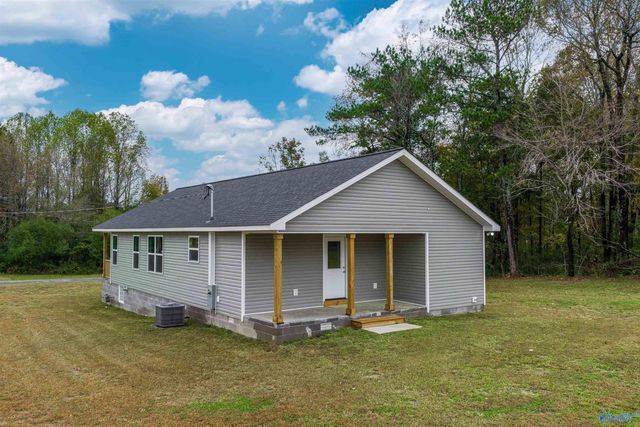 92 Mccurdy Drive, Henagar, AL 35978